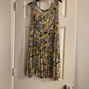 Knot Sisters floral dress